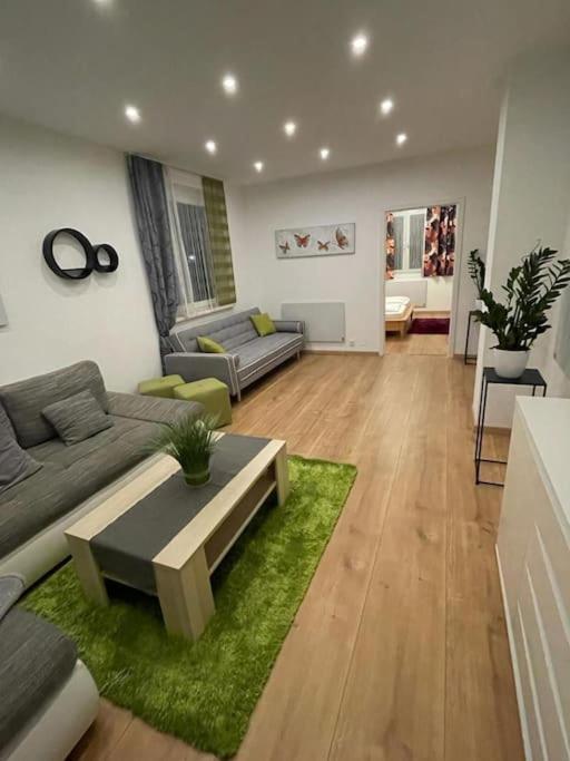 Rr-Rooms Ferienwohnung Judenburg Luaran gambar